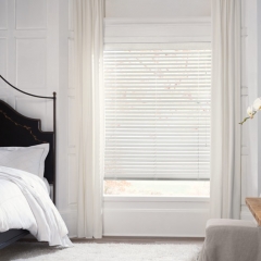 Hunter Douglas Parkland Wood Blinds